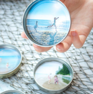 Summer-vacation-photo-coasters-with-resin-0310
