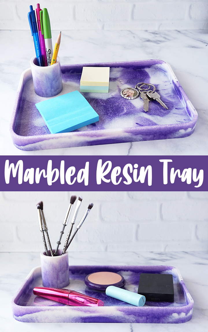 Display your trinkets or create a catch-all space with a Marbled Resin Tray made with colorful EasyCast Clear Casting Epoxy mixtures! via @resincraftsblog