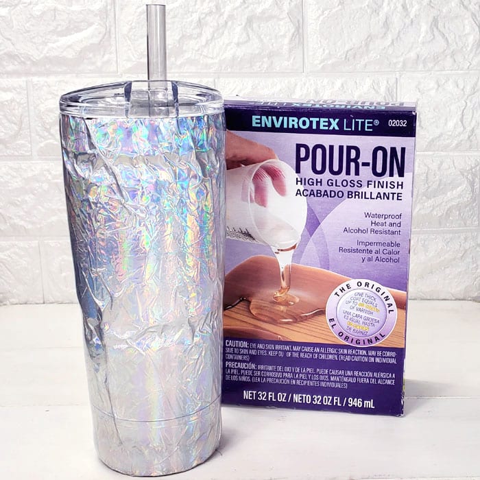 Make the coolest iridescent resin tumbler in just a few minutes, plus drying/curing time! This shiny tumbler is perfect for staying hydrated, mixed drinks or as the perfect handmade gift. 