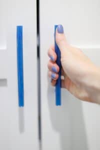 beautiful blue diy door handles made with resin