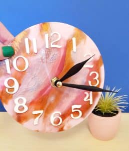 pink resin clock