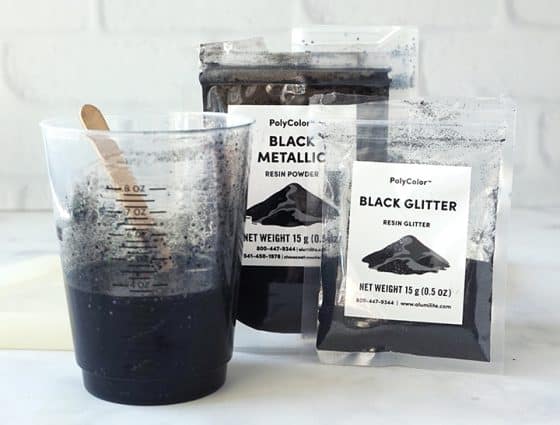 Black Resin Mixture with PolyColor Powder and Glitter