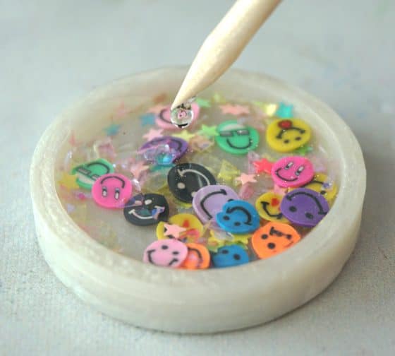 Adding a dome layer to shaker charm